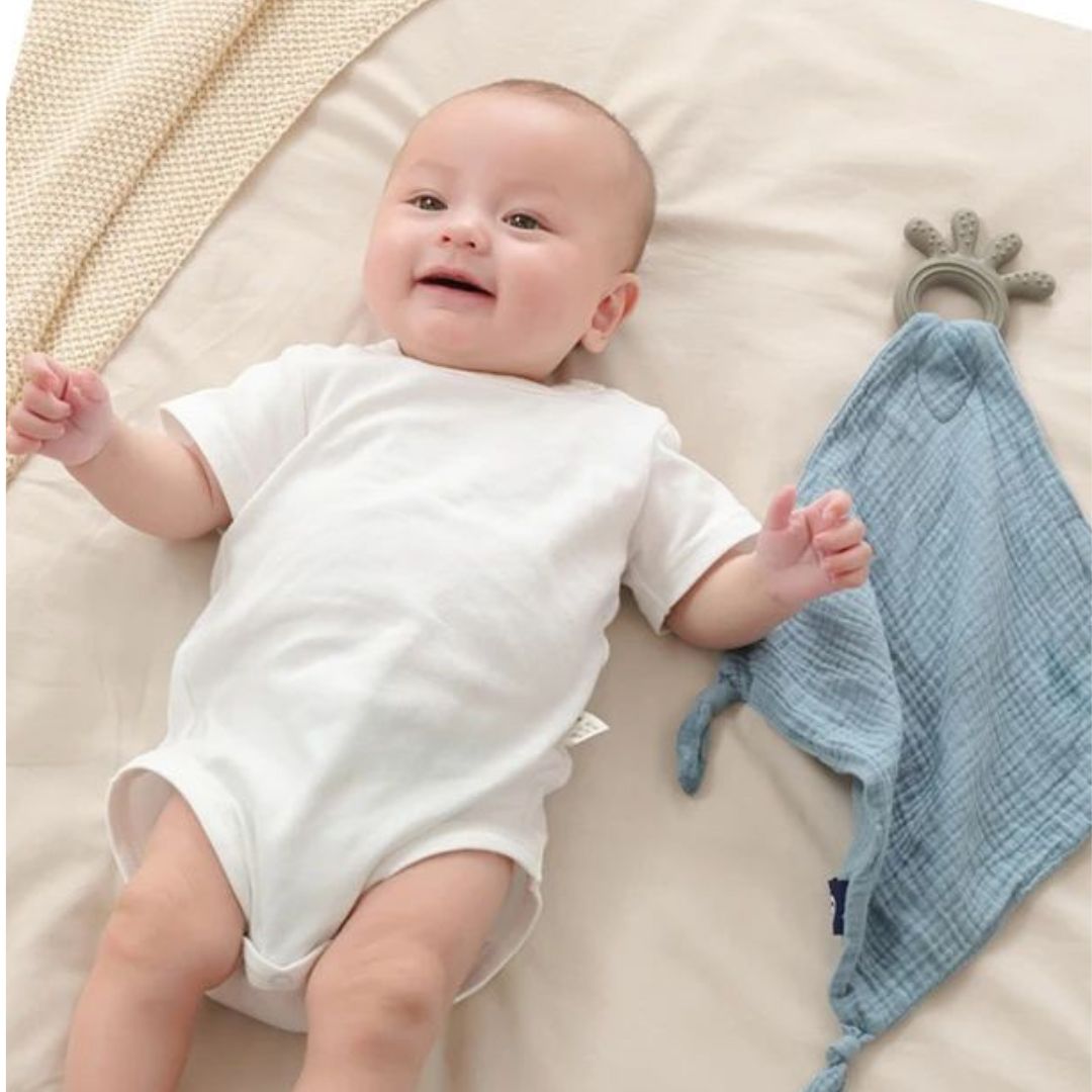 doudou bebe compagnon rassurant doux