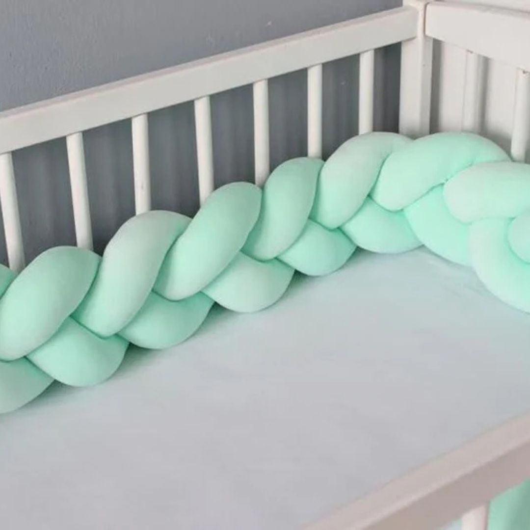 tresse de lit bebe design vert paisible