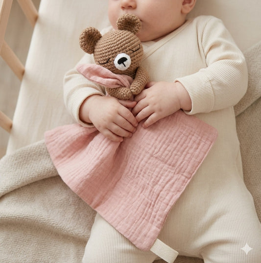 couette doudou ours rose compagnon rassurant
