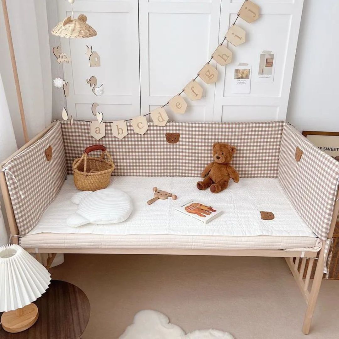 tour de lit bebe cocon douillet securise