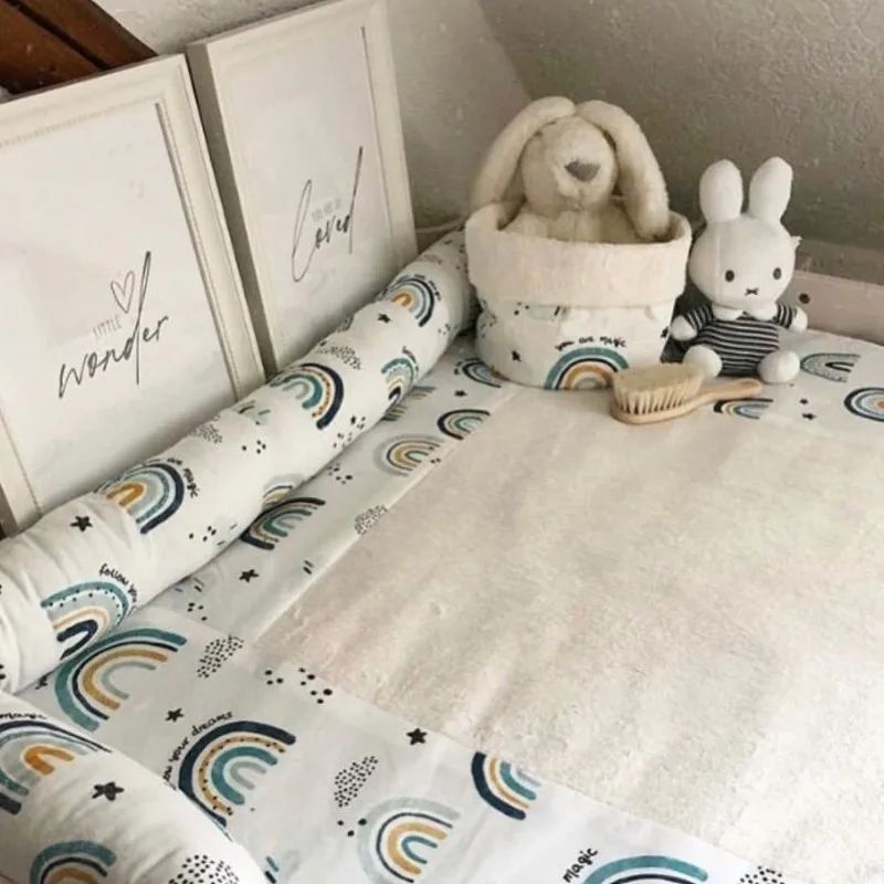 tour de lit bebe environnement douillet sur