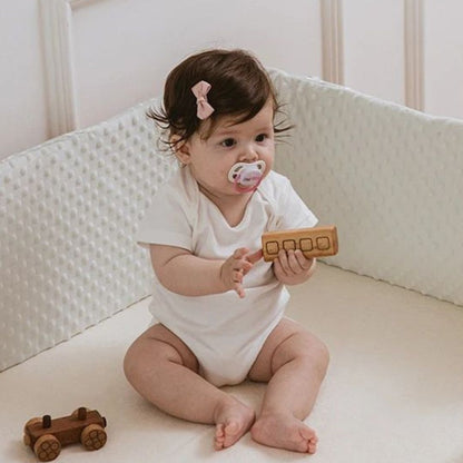 tour de lit bebe vert clair barriere protectrice