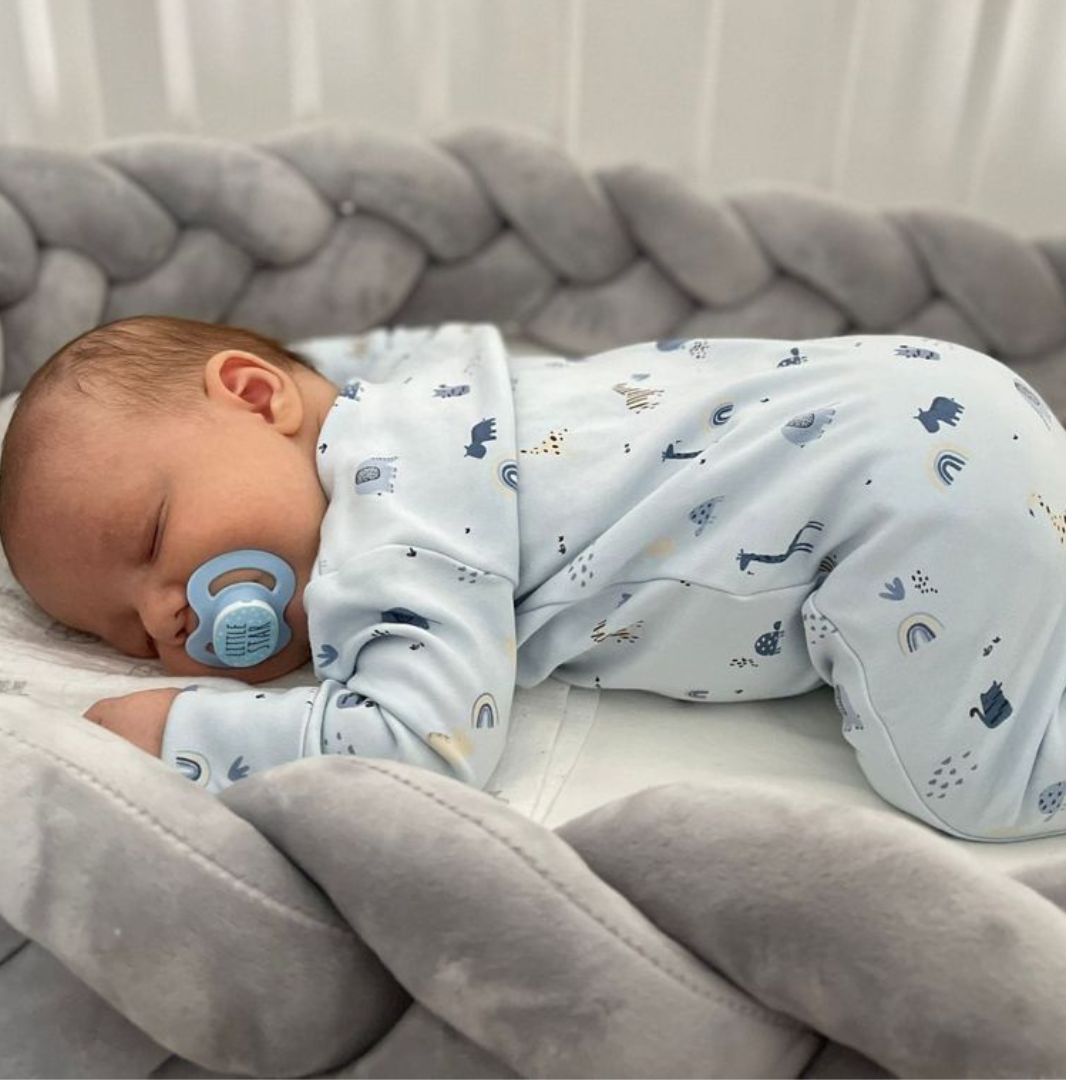 tour de lit tresse sommeil serein
